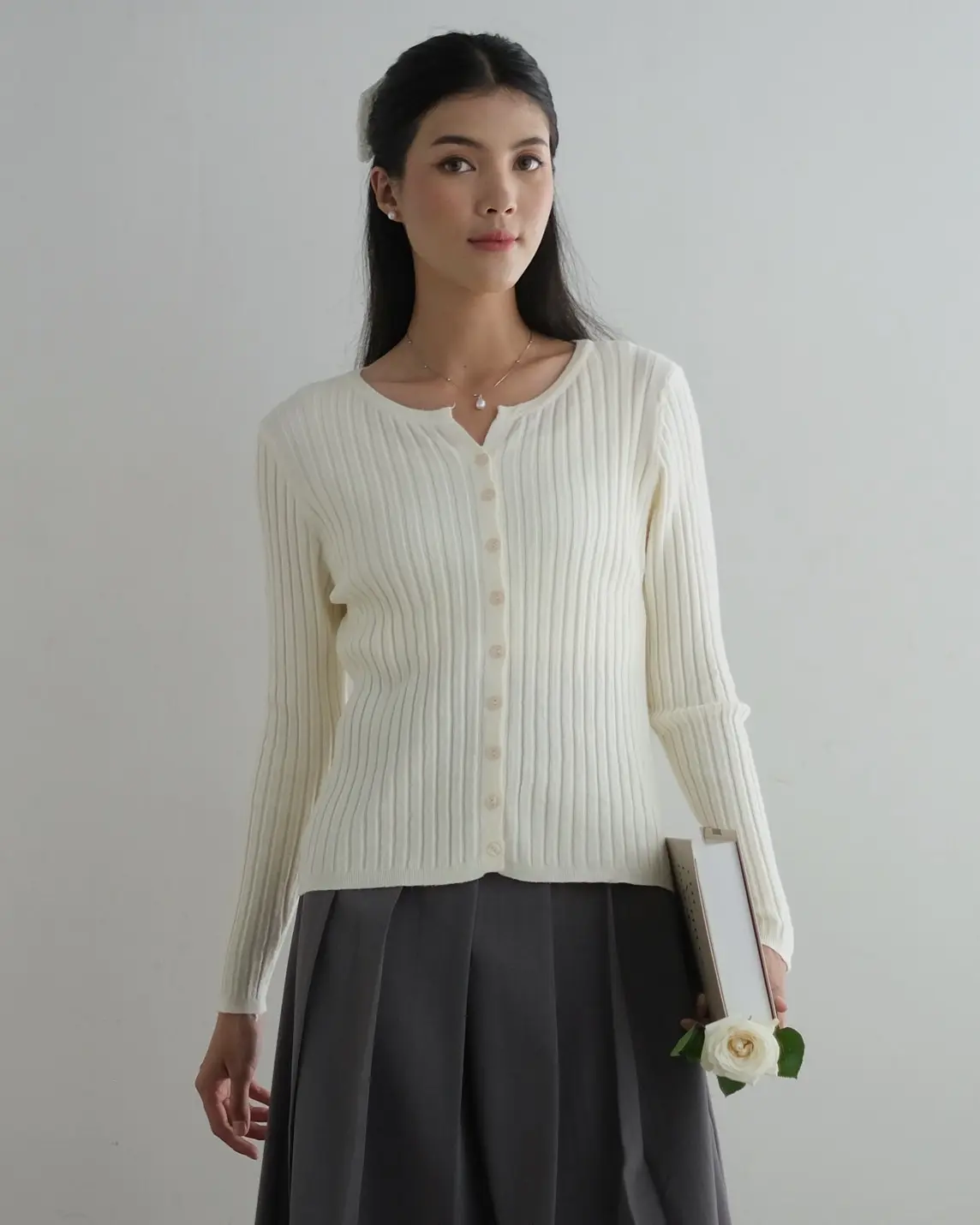 Biruni Cardigan Kode 287C Ivory