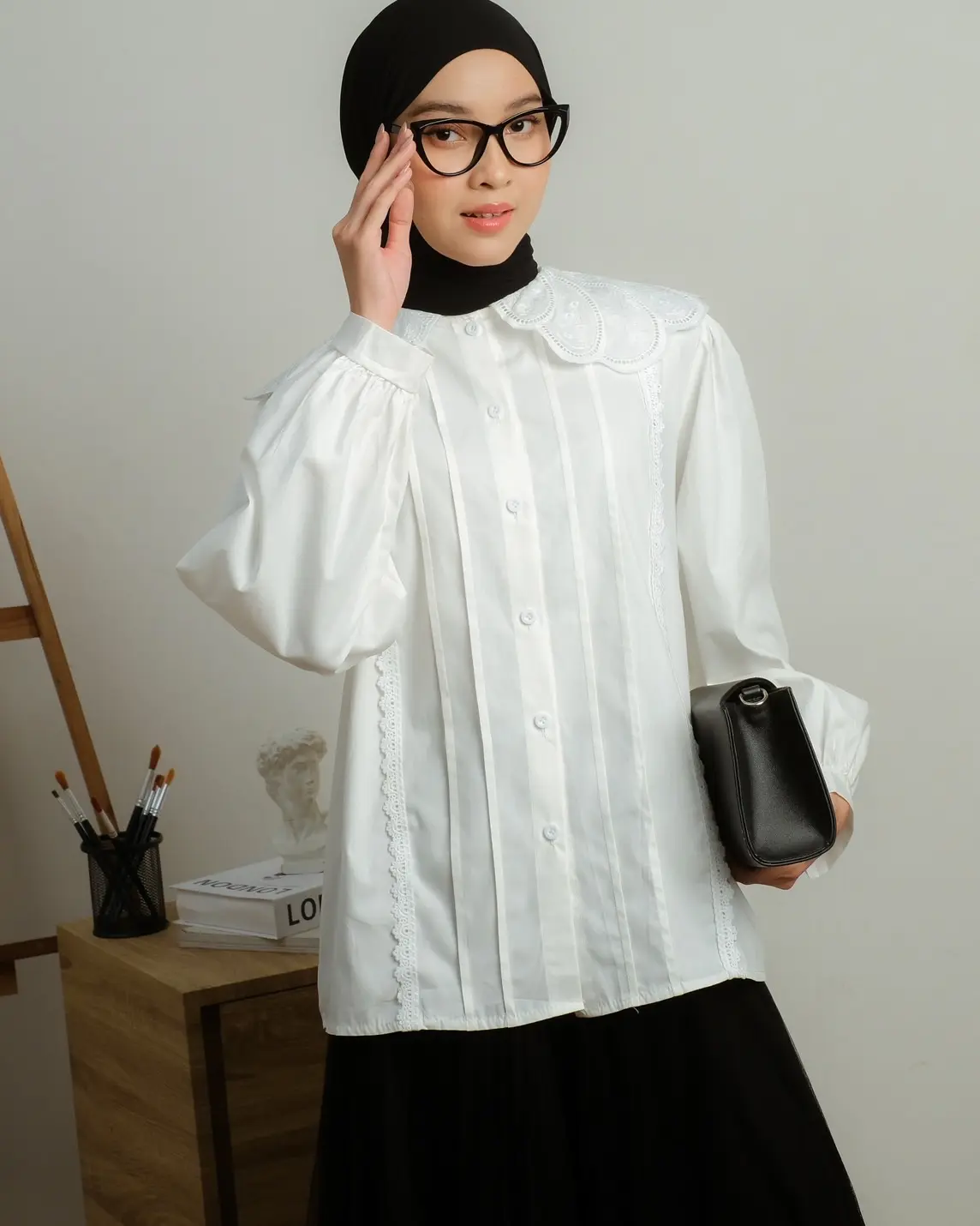 Chava Shirt Kode 131B Broken White