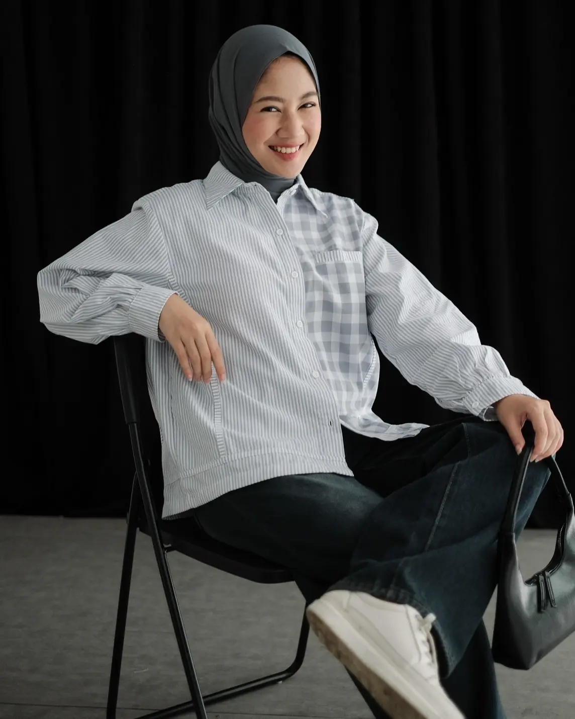 Decase Shirt Grey - Image 2