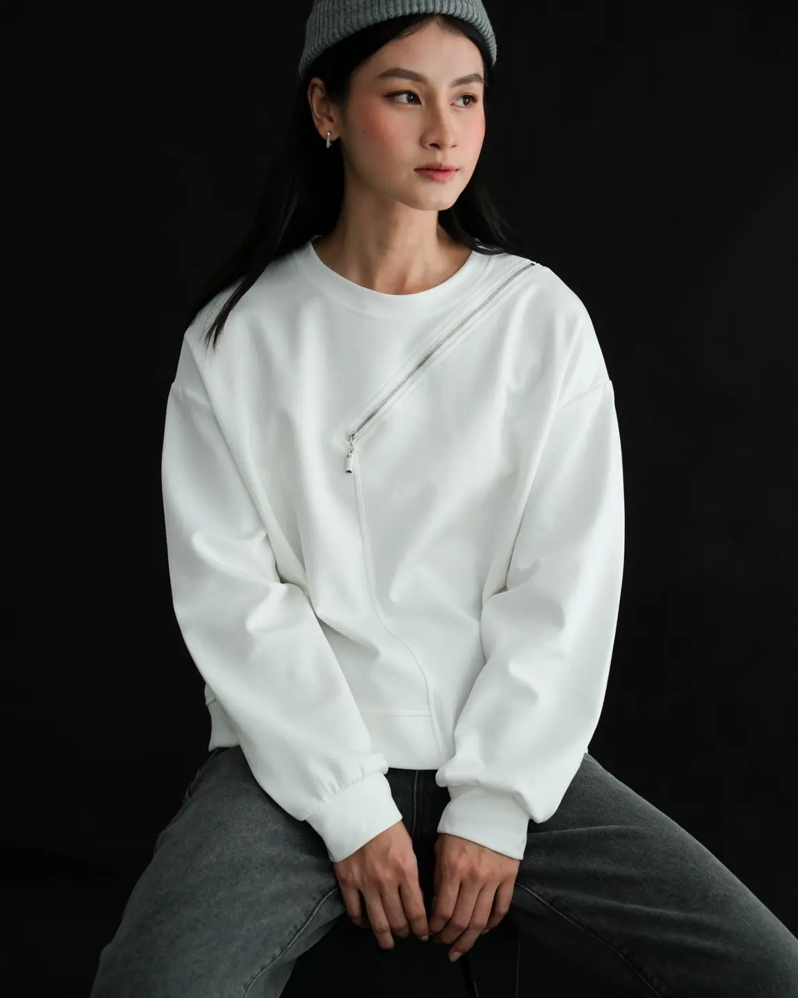 Faihada Longsleeve Kode 286C Broken White - Image 3