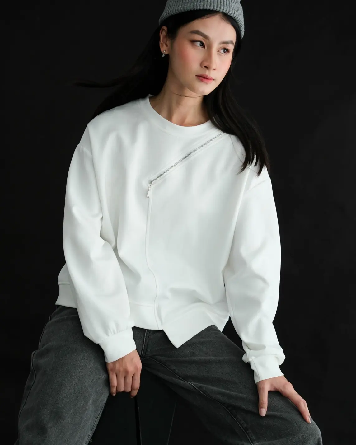 Faihada Longsleeve Kode 286C Broken White - Image 2