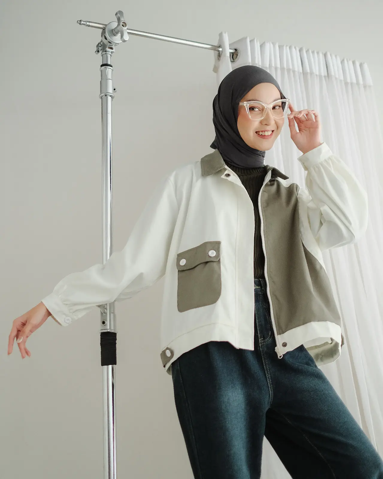 Juno Jacket Broken White-Sage Green
