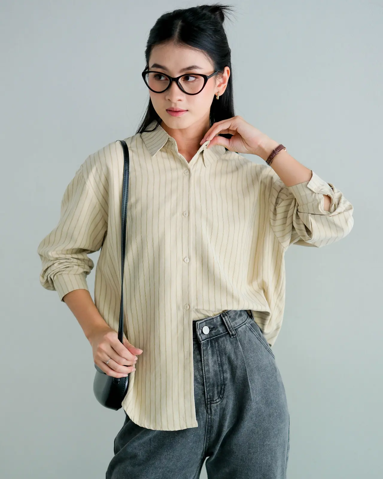 Ushna Shirt Kode 290C/3112 Cream - Image 2