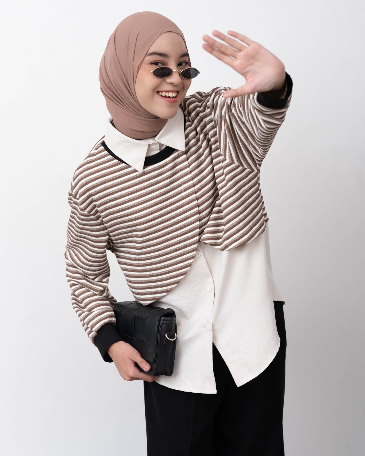 Diana Shirt Kode 303C Ivory - Image 2
