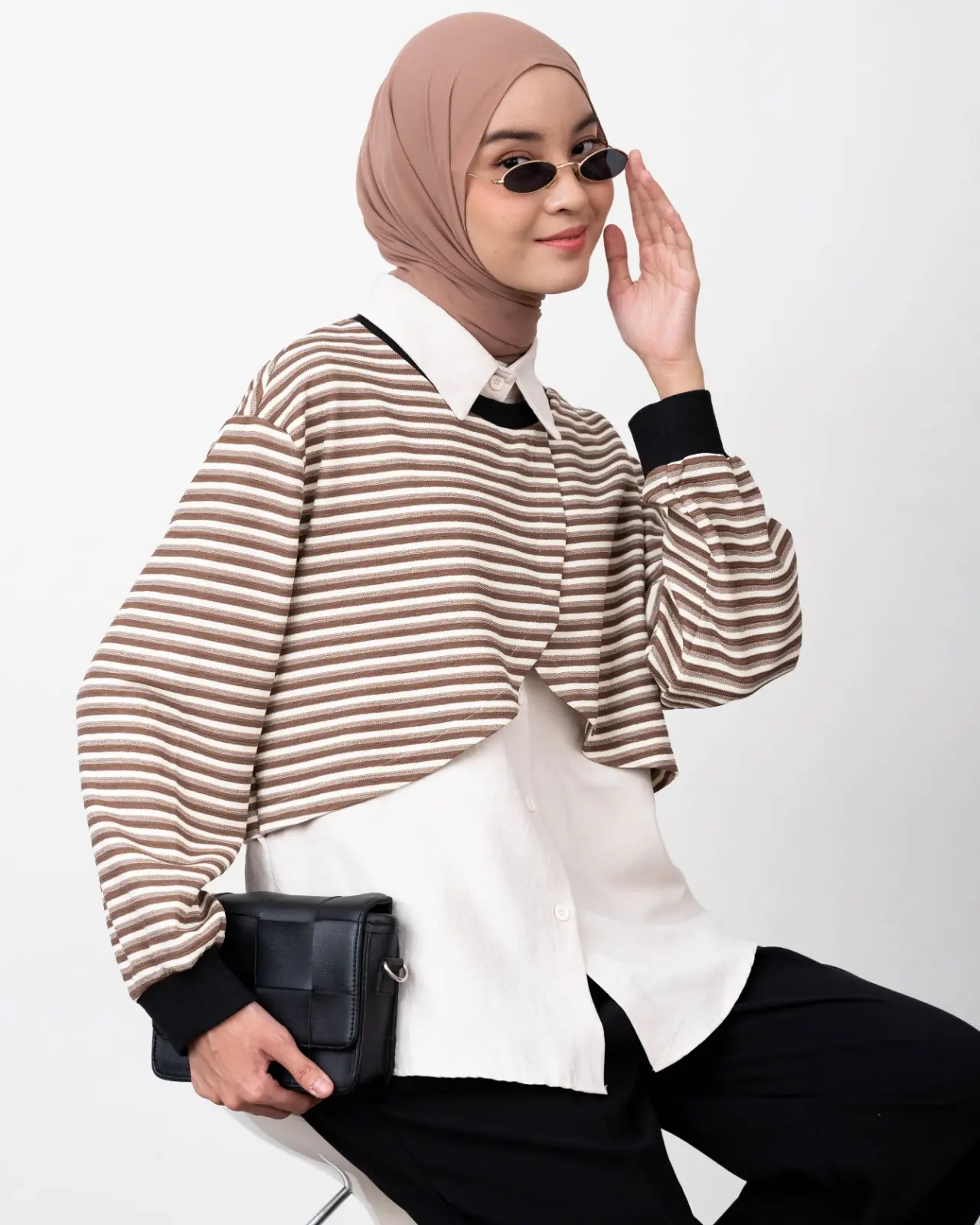 Diana Shirt Kode 303C Ivory - Image 3