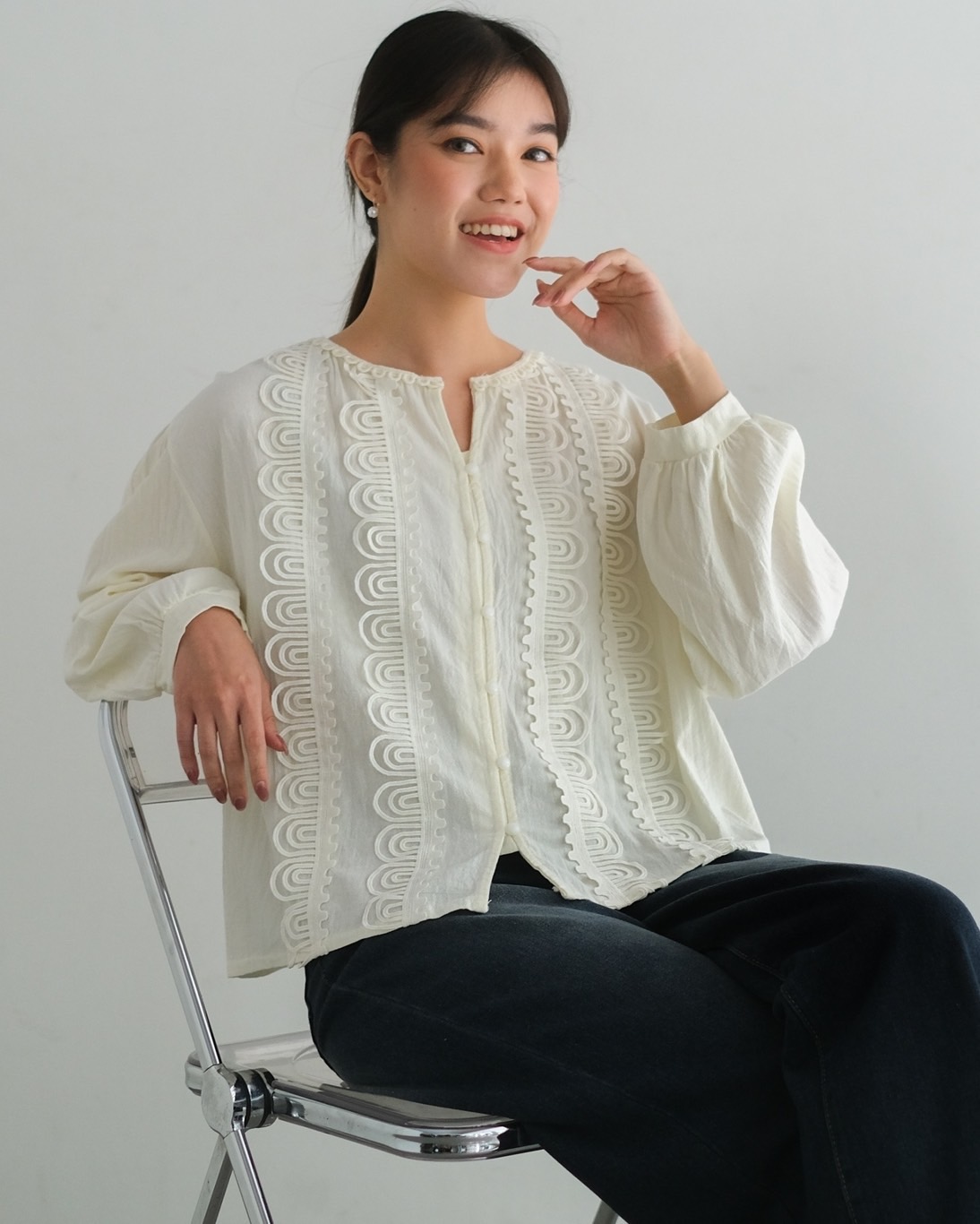 Karina Shirt Kode 276C/10809 Ivory