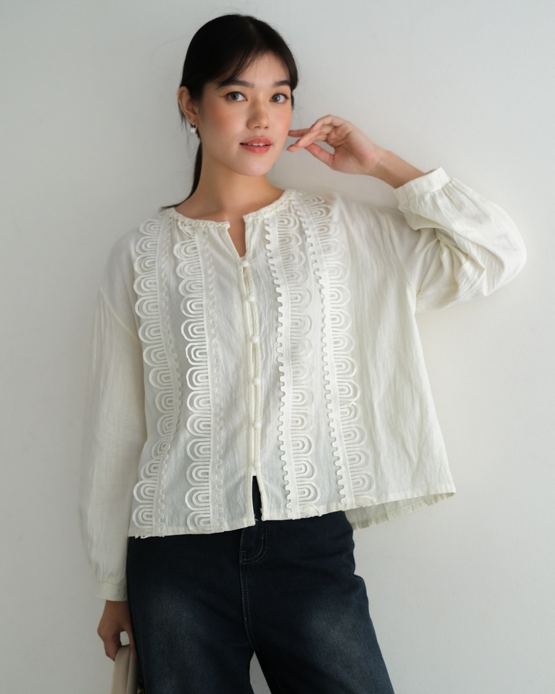 Karina Shirt Kode 276C/10809 Ivory - Image 2