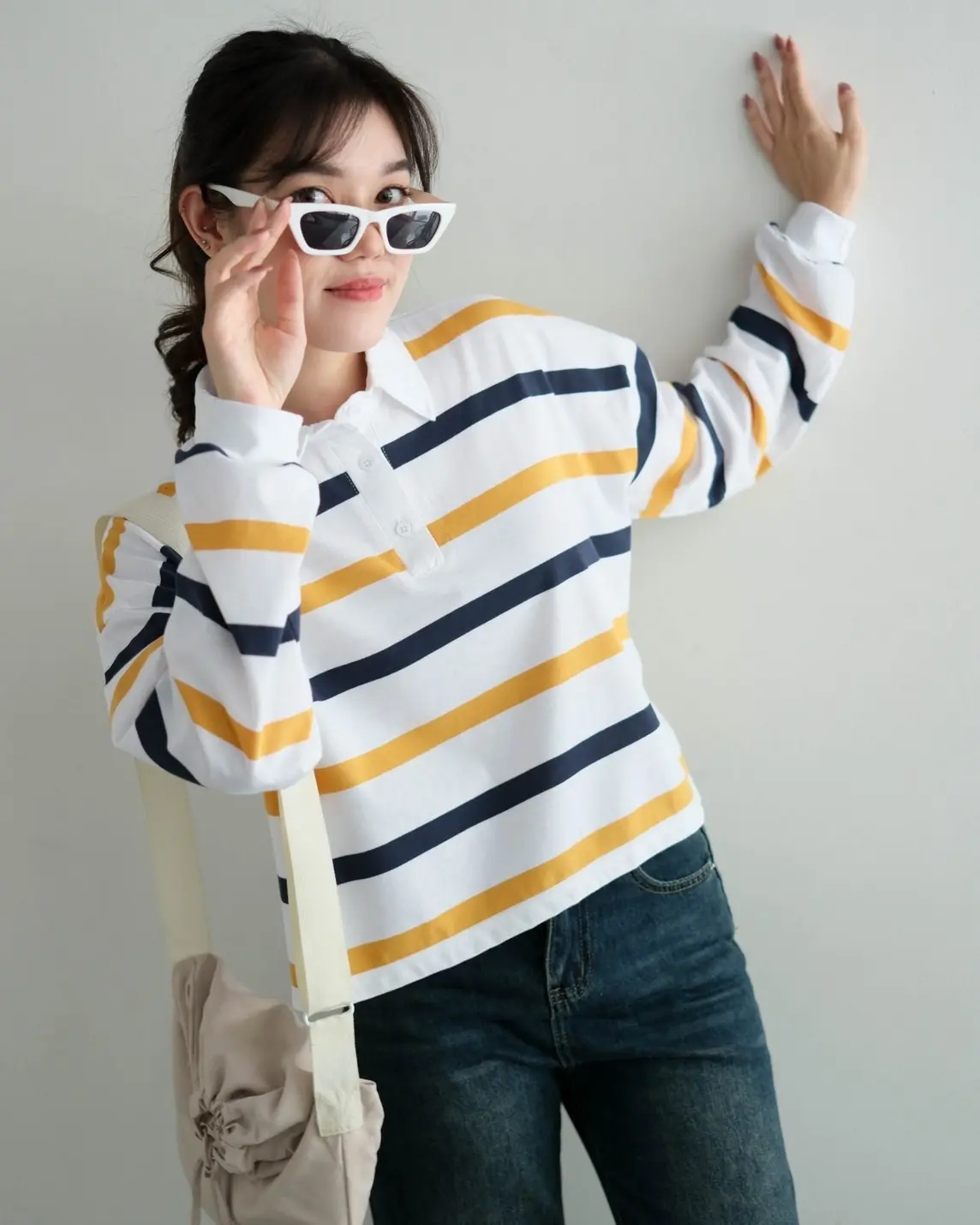 Lilou Stripe Longsleeve Broken White-Navy-Mustard - Image 2