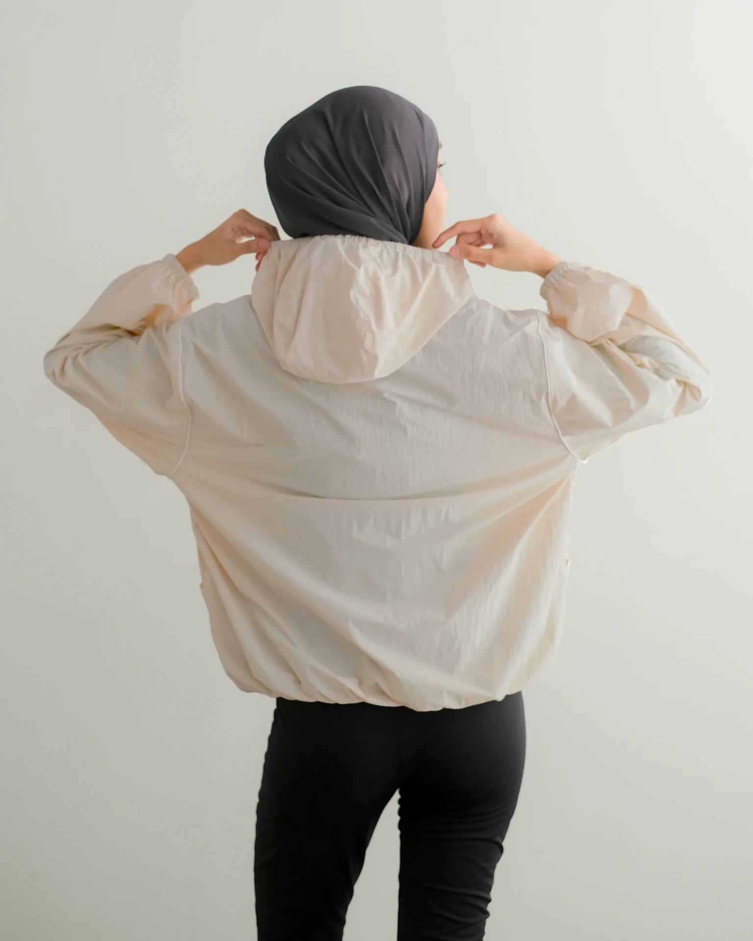 Zico Pocketable Jacket Beige - Image 3