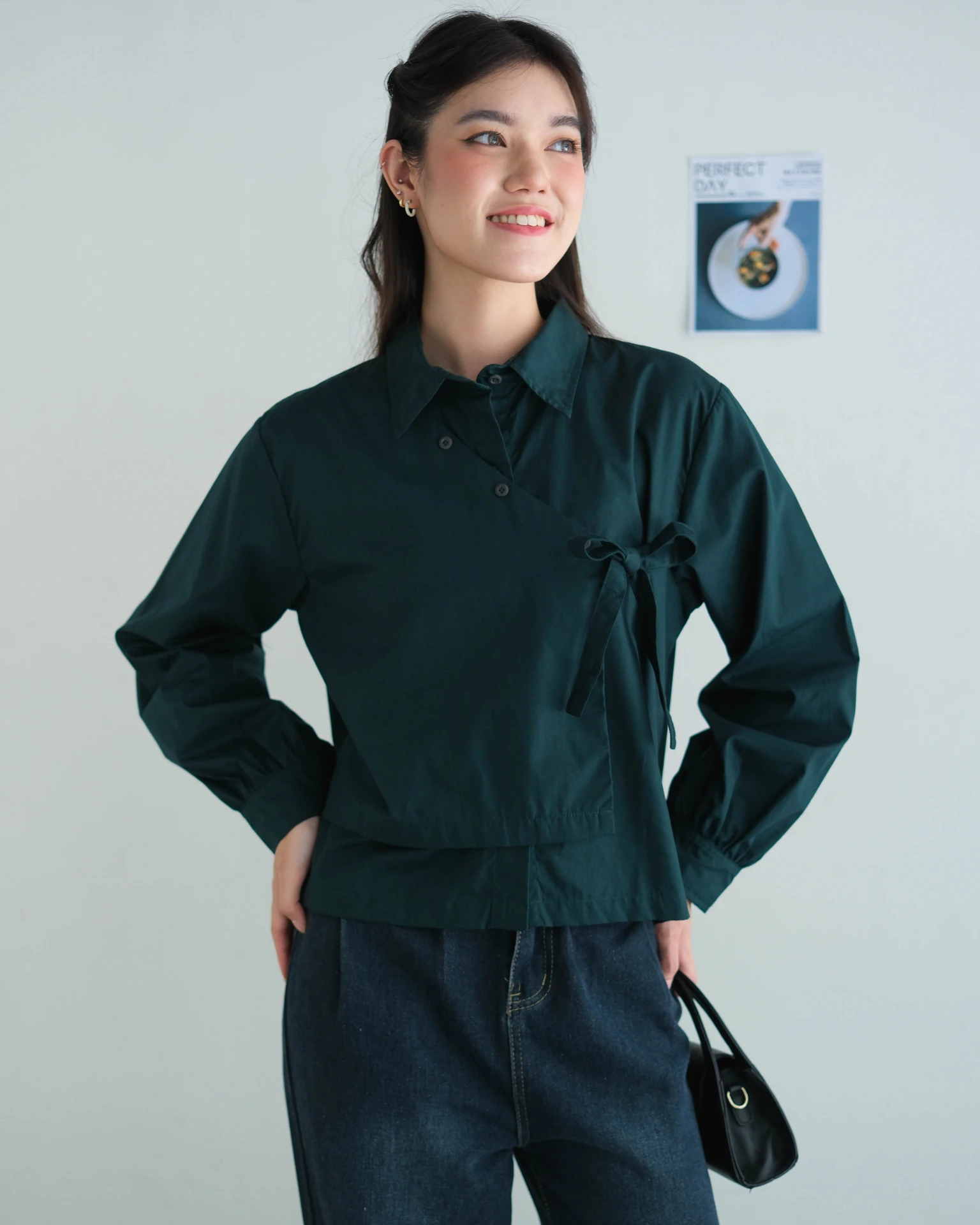 Alternative view of Chaerin Shirt Glass Green