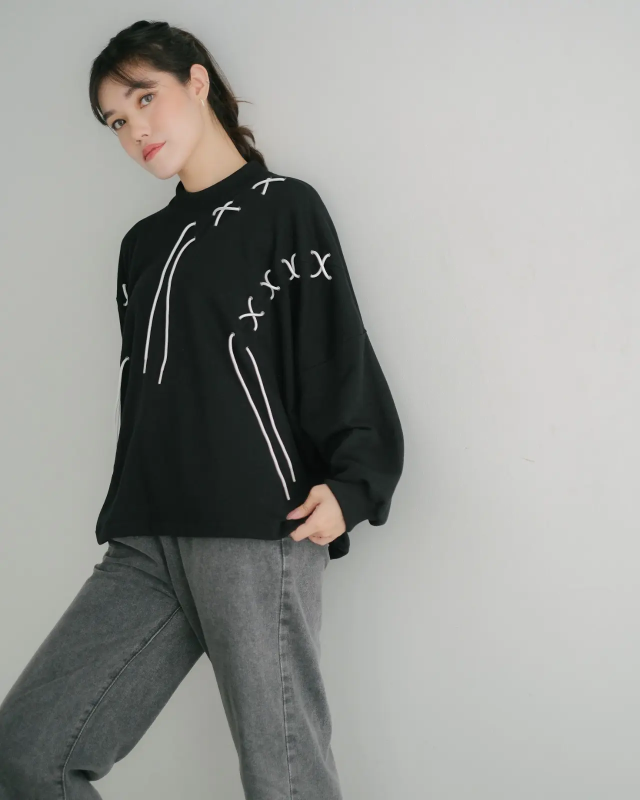 Claiton Sweater Black - Image 2