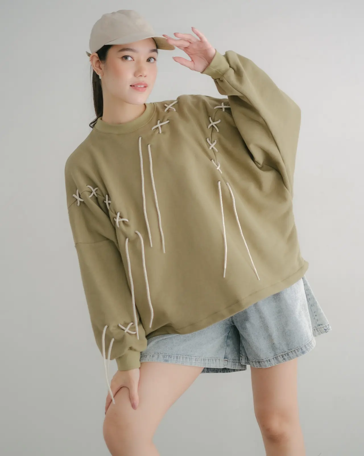 Claiton Sweater Olive