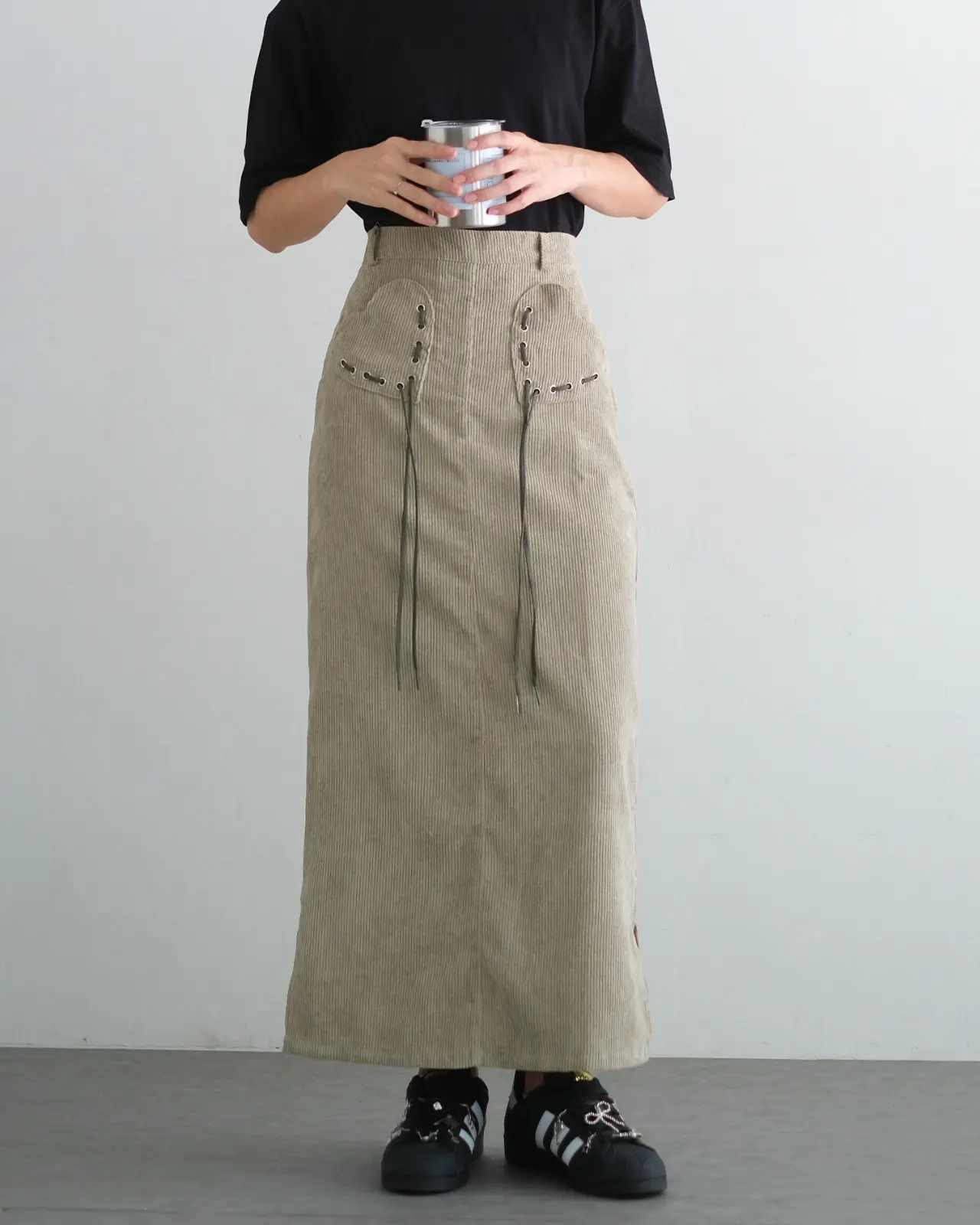 Galael Corduroy Skirt Olive