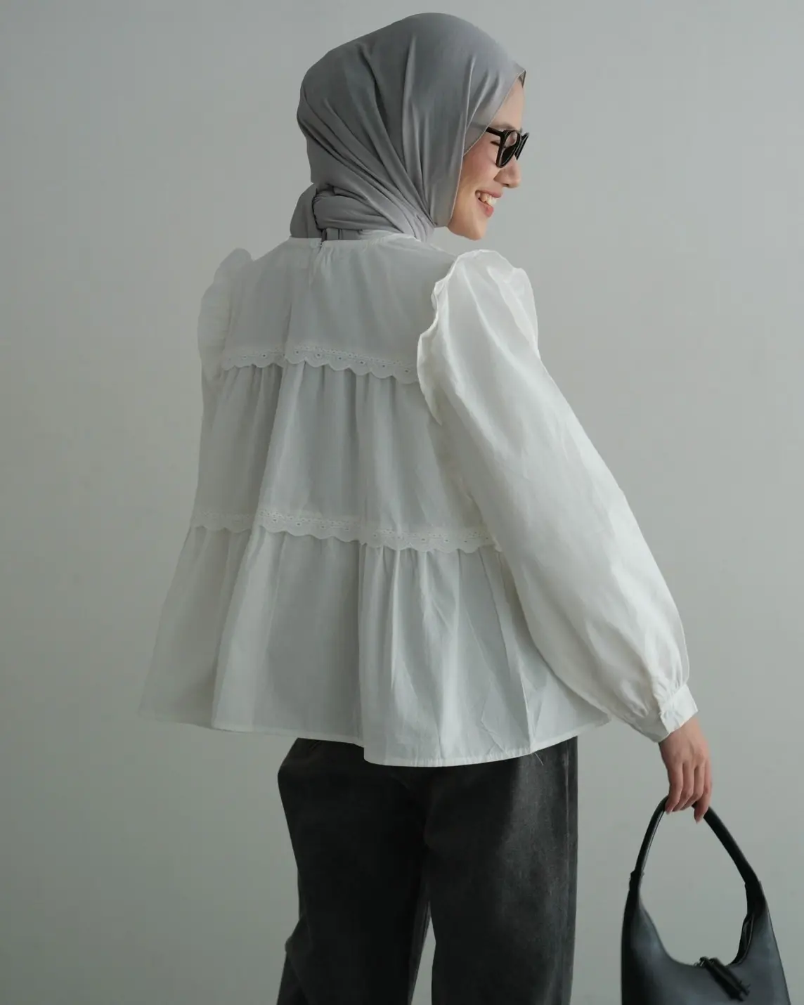 Livian Longsleeve Broken White - Image 3