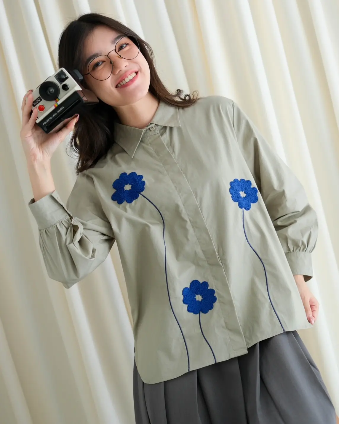 Alternative view of Nairu Shirt Sage