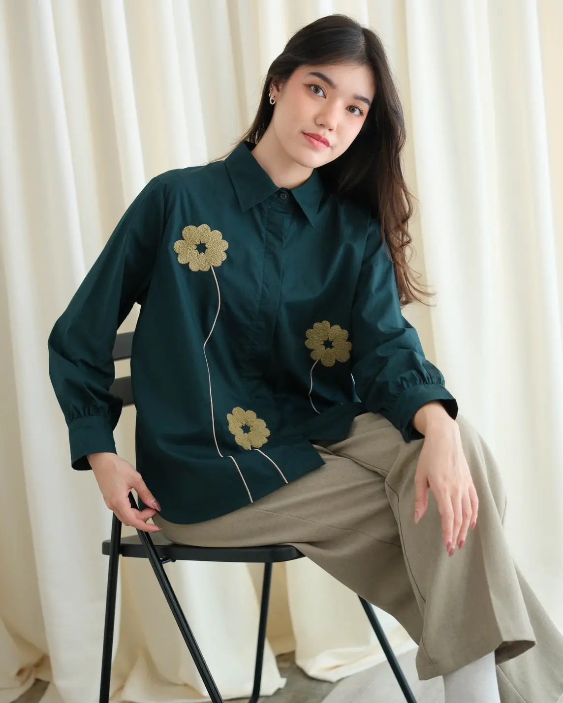 Alternative view of Nairu Shirt Glass Green