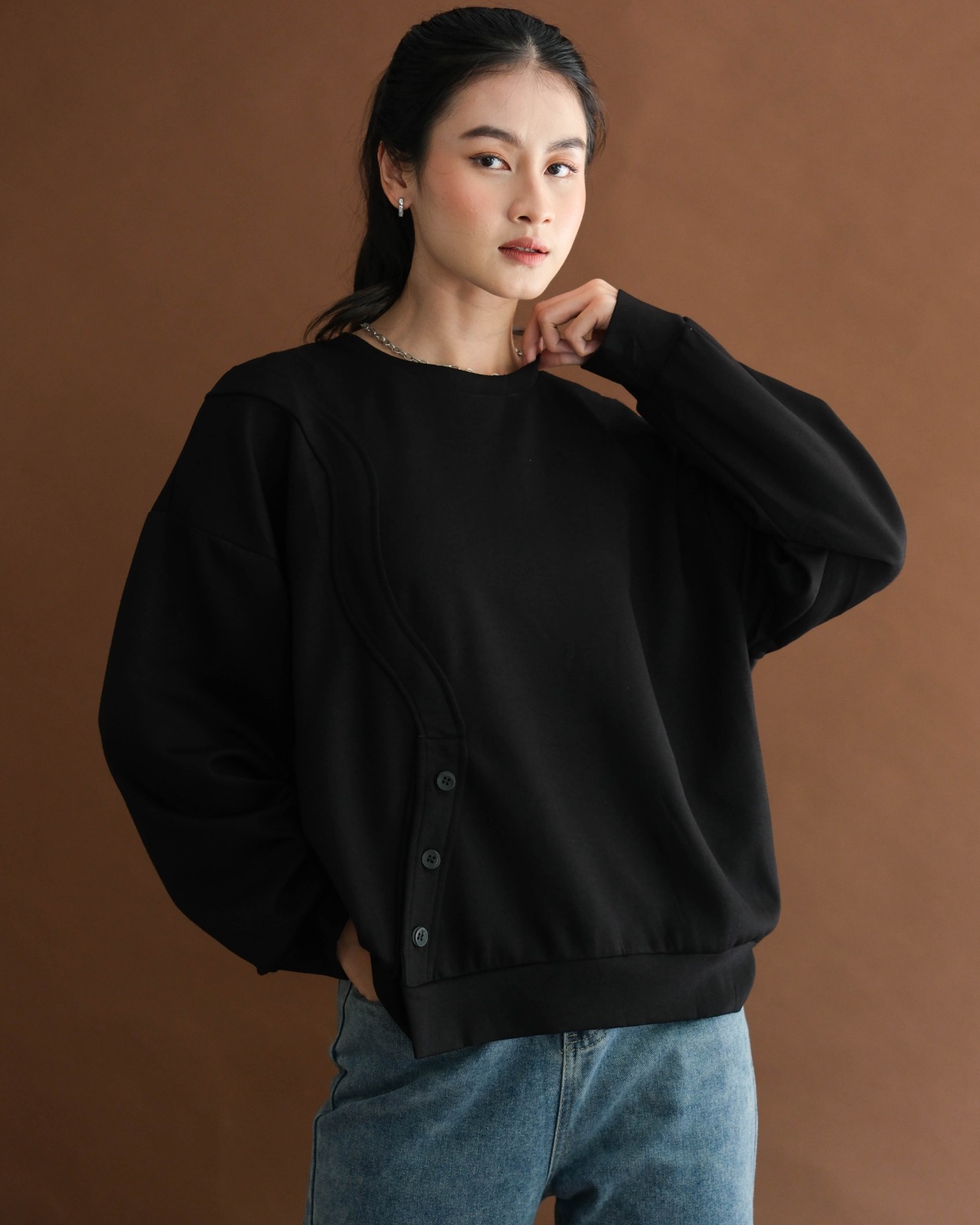 Ozora Blouse Black - Image 4