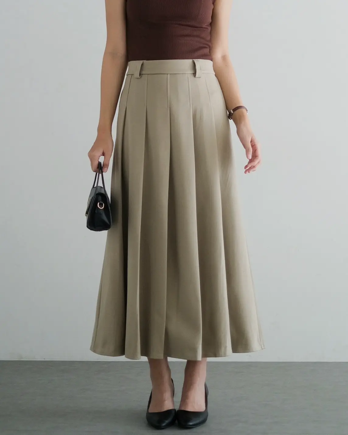 Xevera Skirt Kode 8973 Khaki