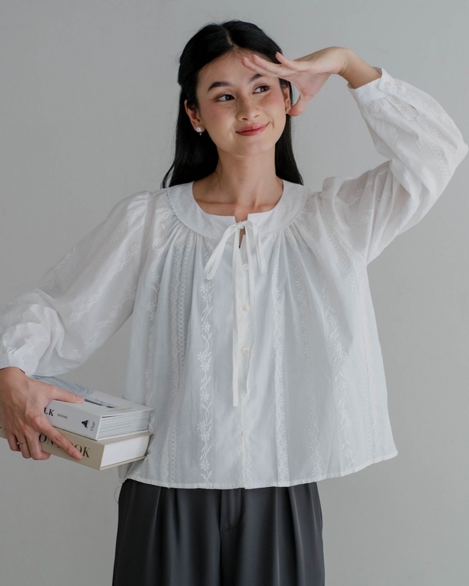 Rivera Shirt Kode 2720 Broken White - Image 3