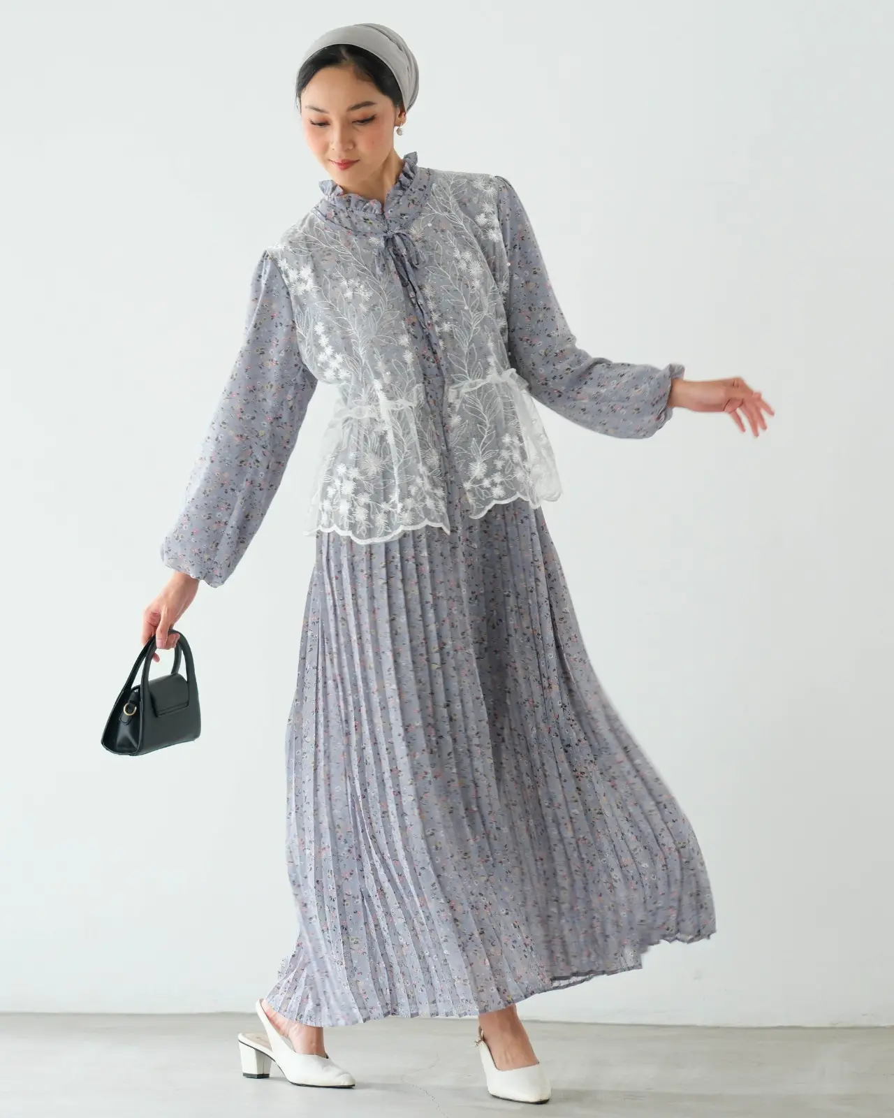 Adriel Maxi Dress Kode 334-2249 Grey