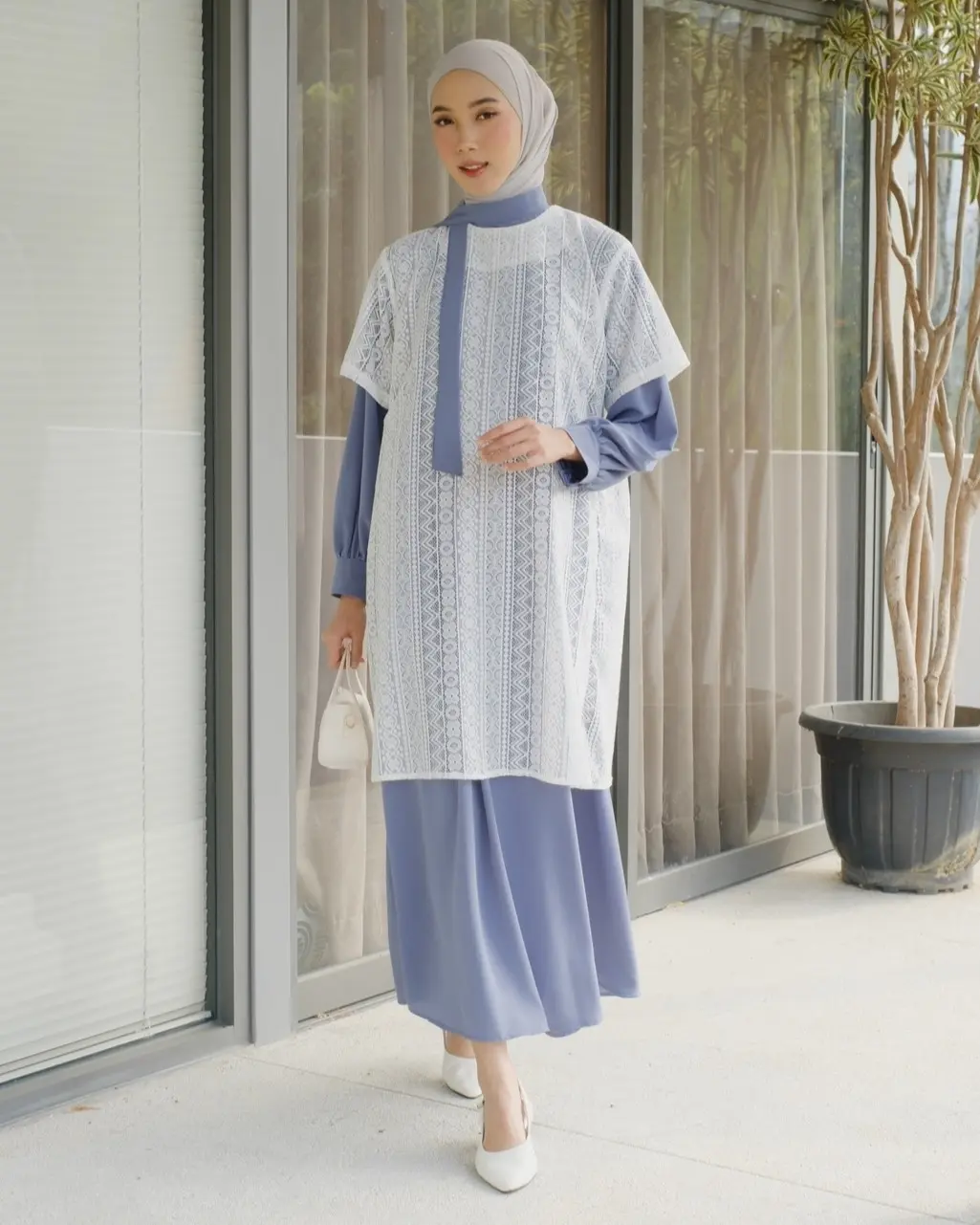 Amera Maxi Dress Broken White - Image 3