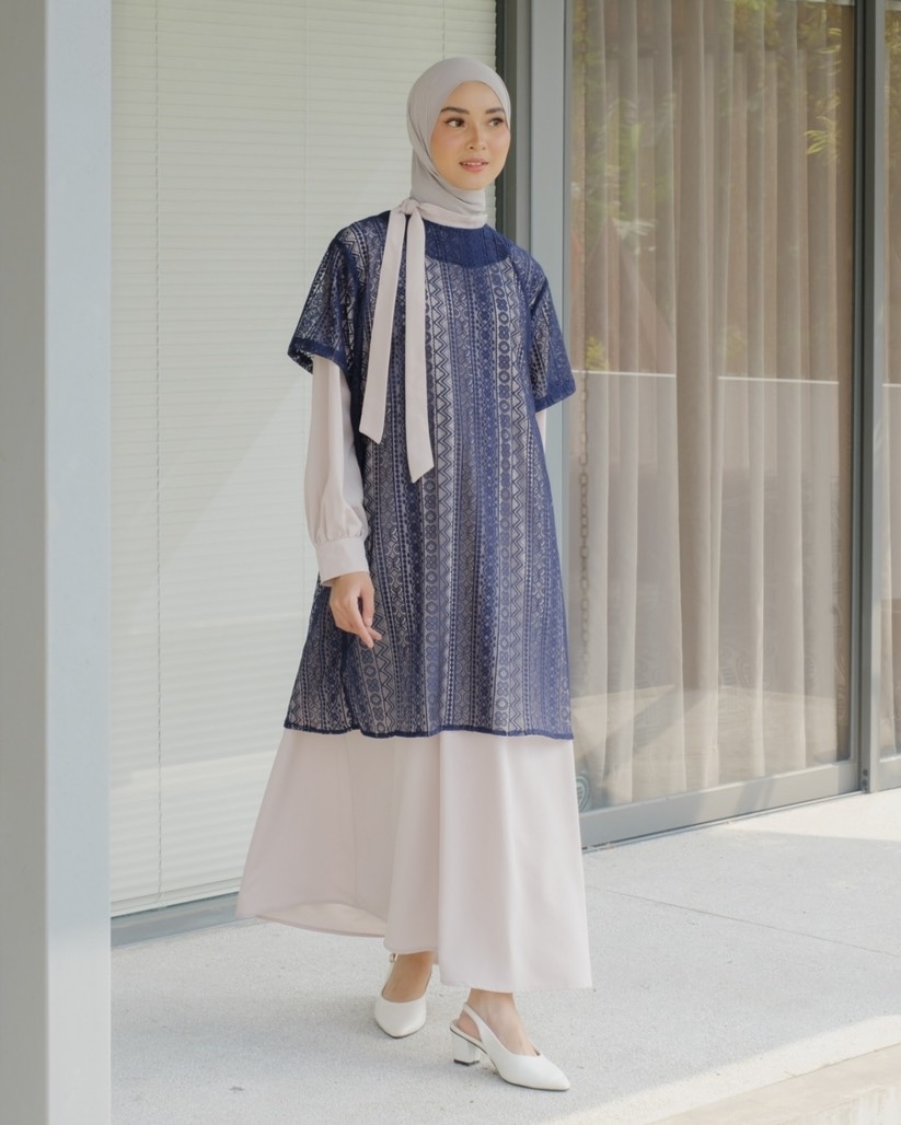 Amera Maxi Dress Navy