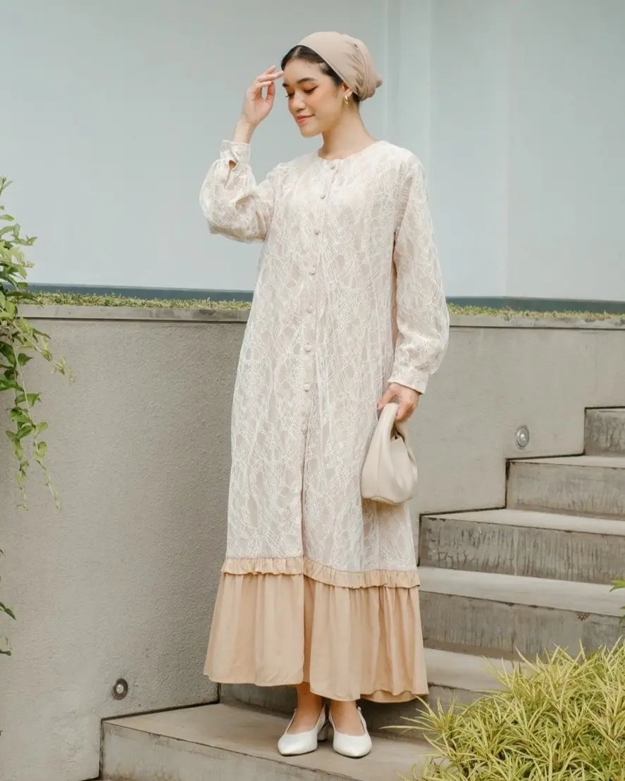 Arabella Maxi Dress Broken White - Image 3
