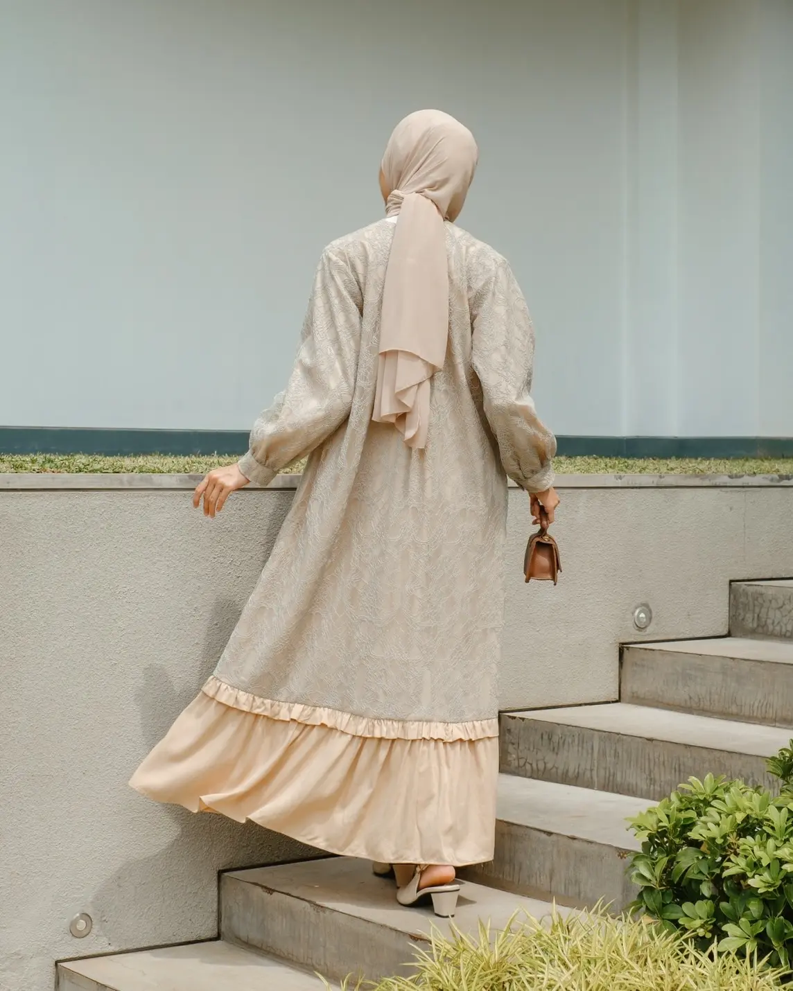 Arabella Maxi Dress Grey - Image 3