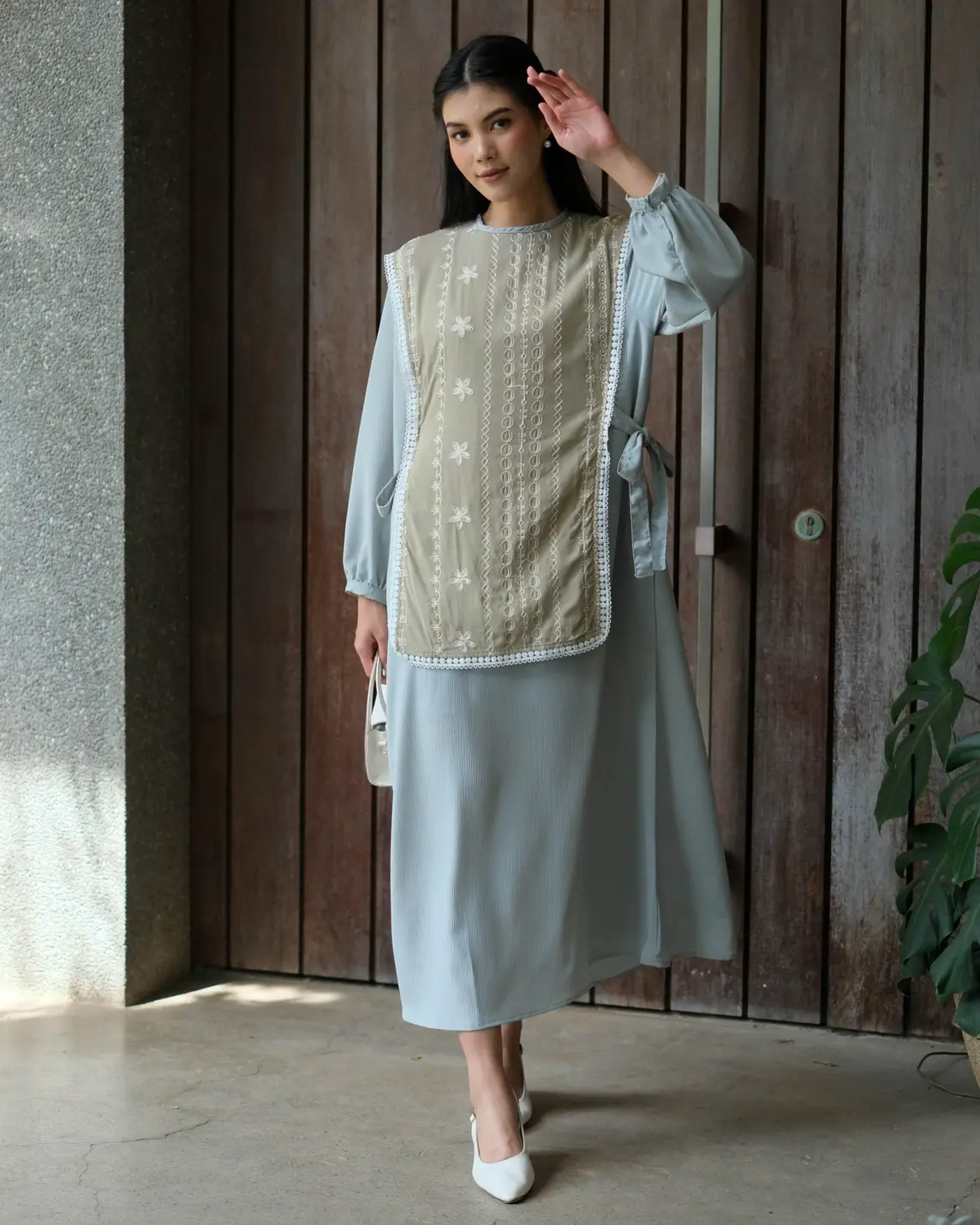 Athaya Maxi Dress Sage - Image 3