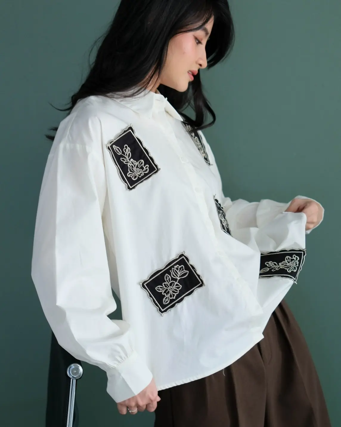 Deani Shirt Kode 20311 Broken White - Image 2