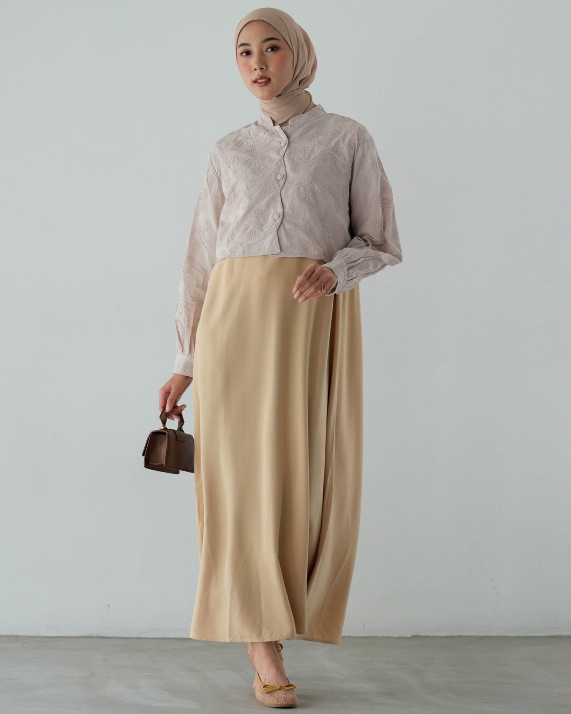 Griselda Maxi Dress Grey - Image 3