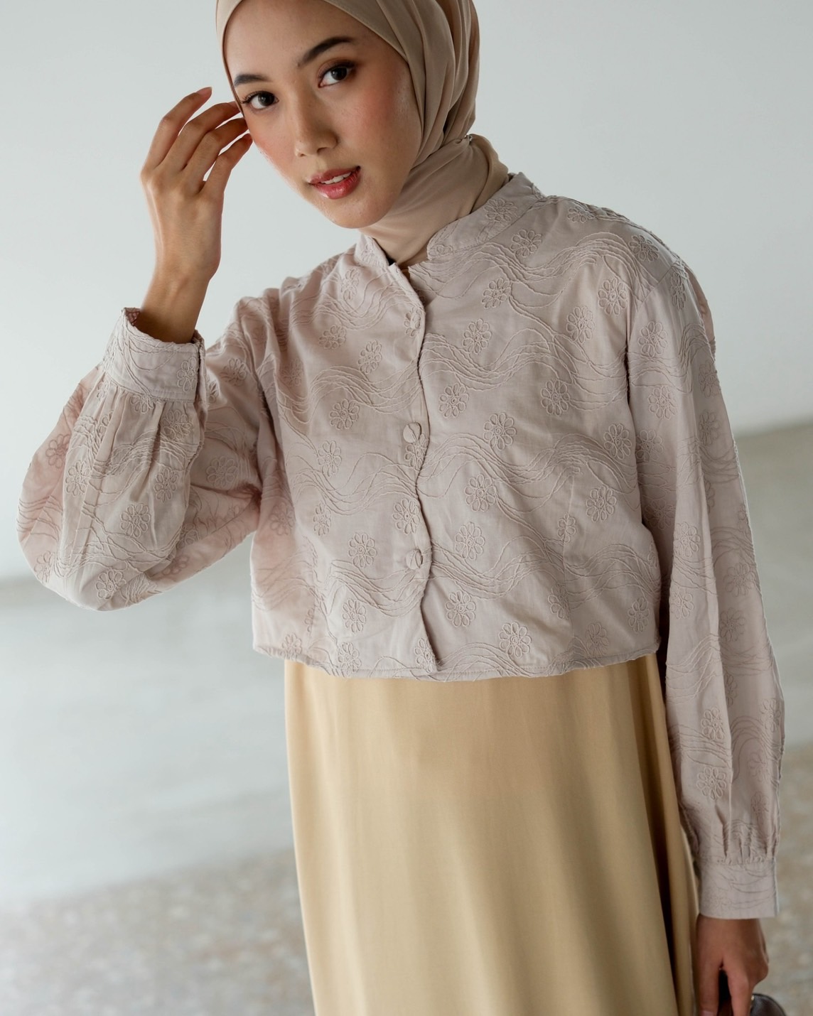 Griselda Maxi Dress Grey - Image 2