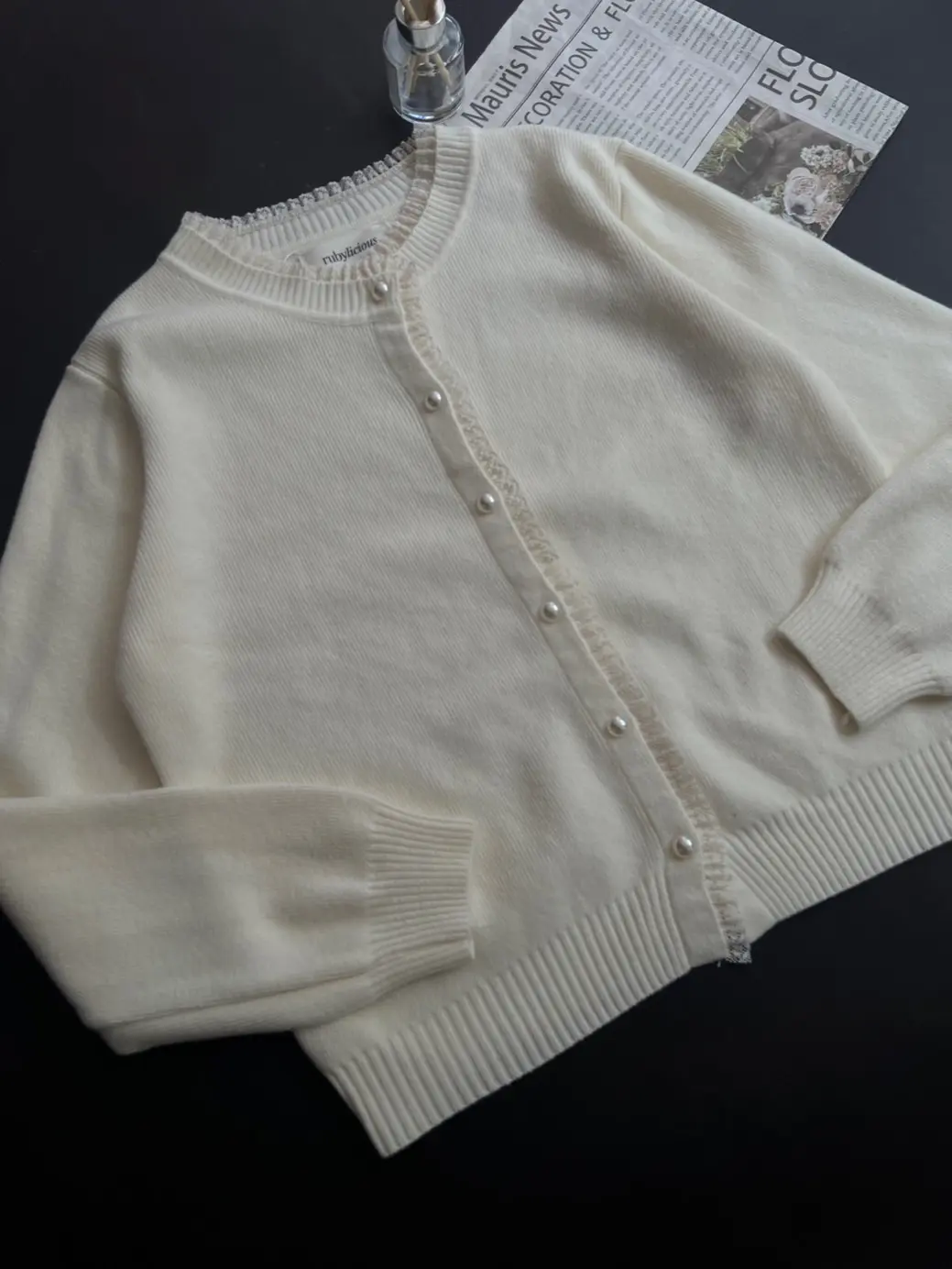 Iqala Cardi Kode 349E Ivory