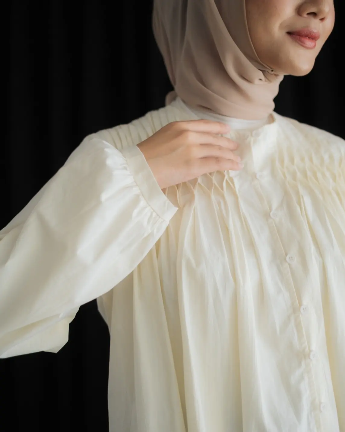 Iritha Shirt Kode 355E Ivory - Image 2