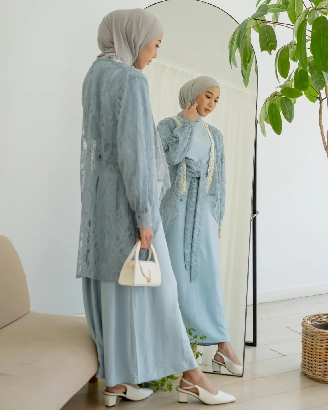KAYLENA MAXI DRESS BLUE - Image 3
