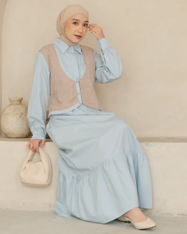 Shahila Maxi Dress Cream - Image 2
