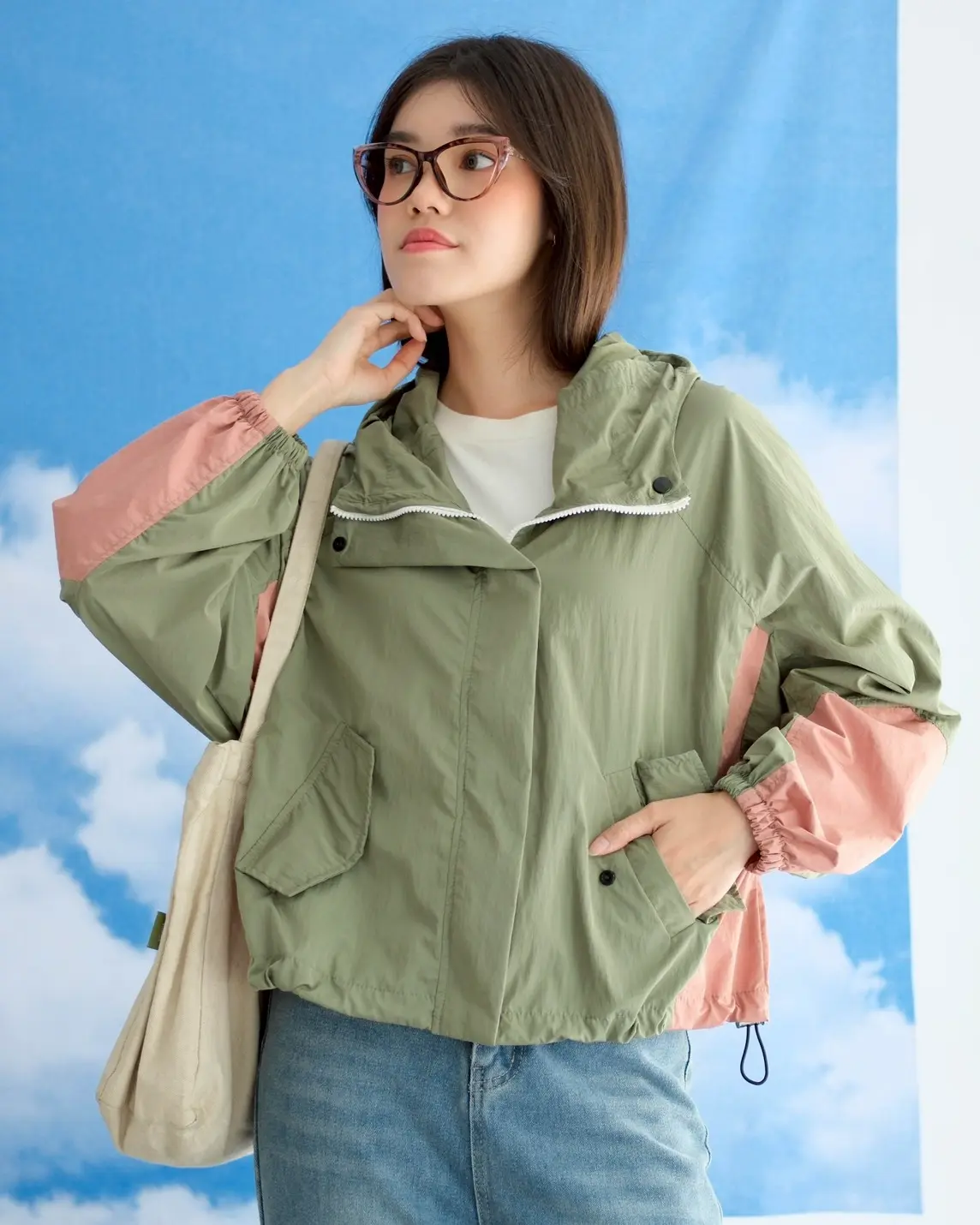 Alternative view of Kaeri Jacket Sage