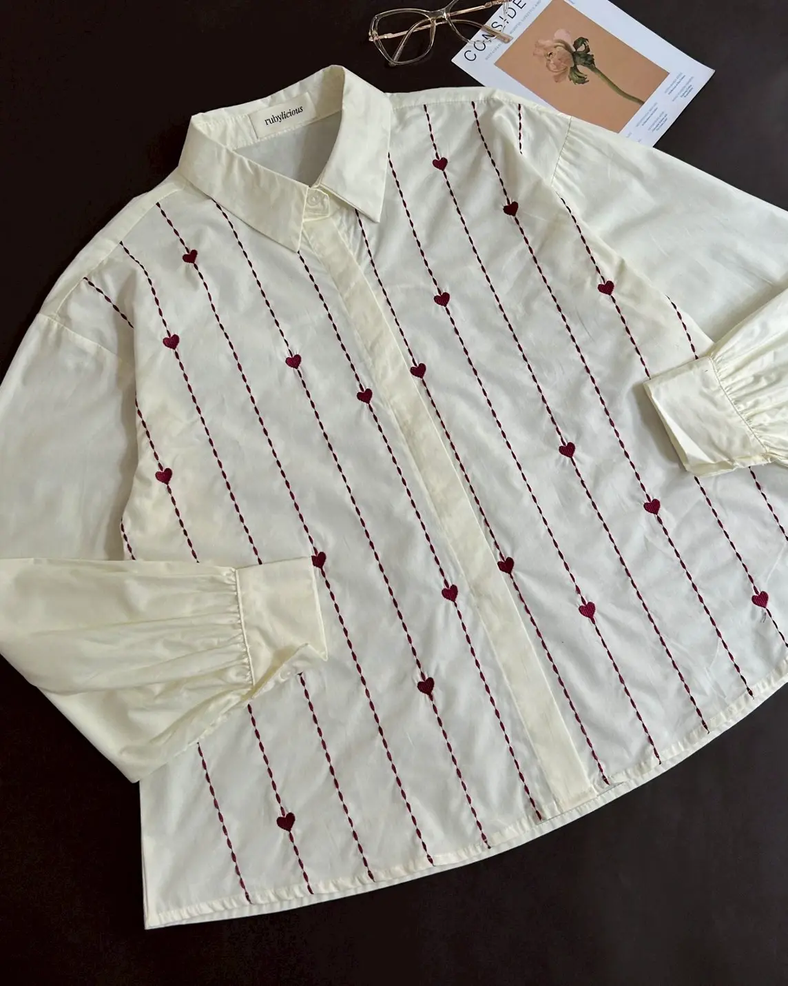 Swain Shirt Kode 20327 Broken White-Maroon - Image 2