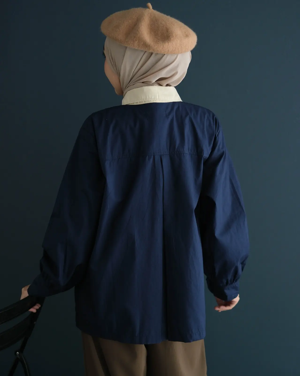 Fishbowl Shirt Navy - Image 3