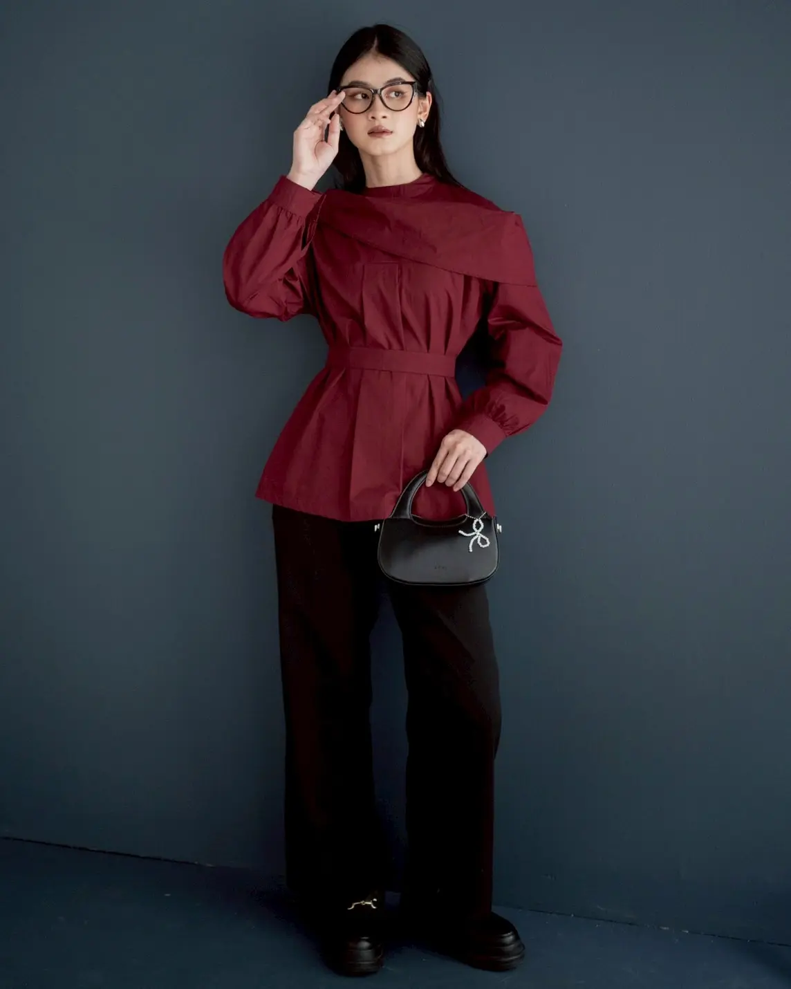 Alternative view of Gorvyn Shirt Maroon