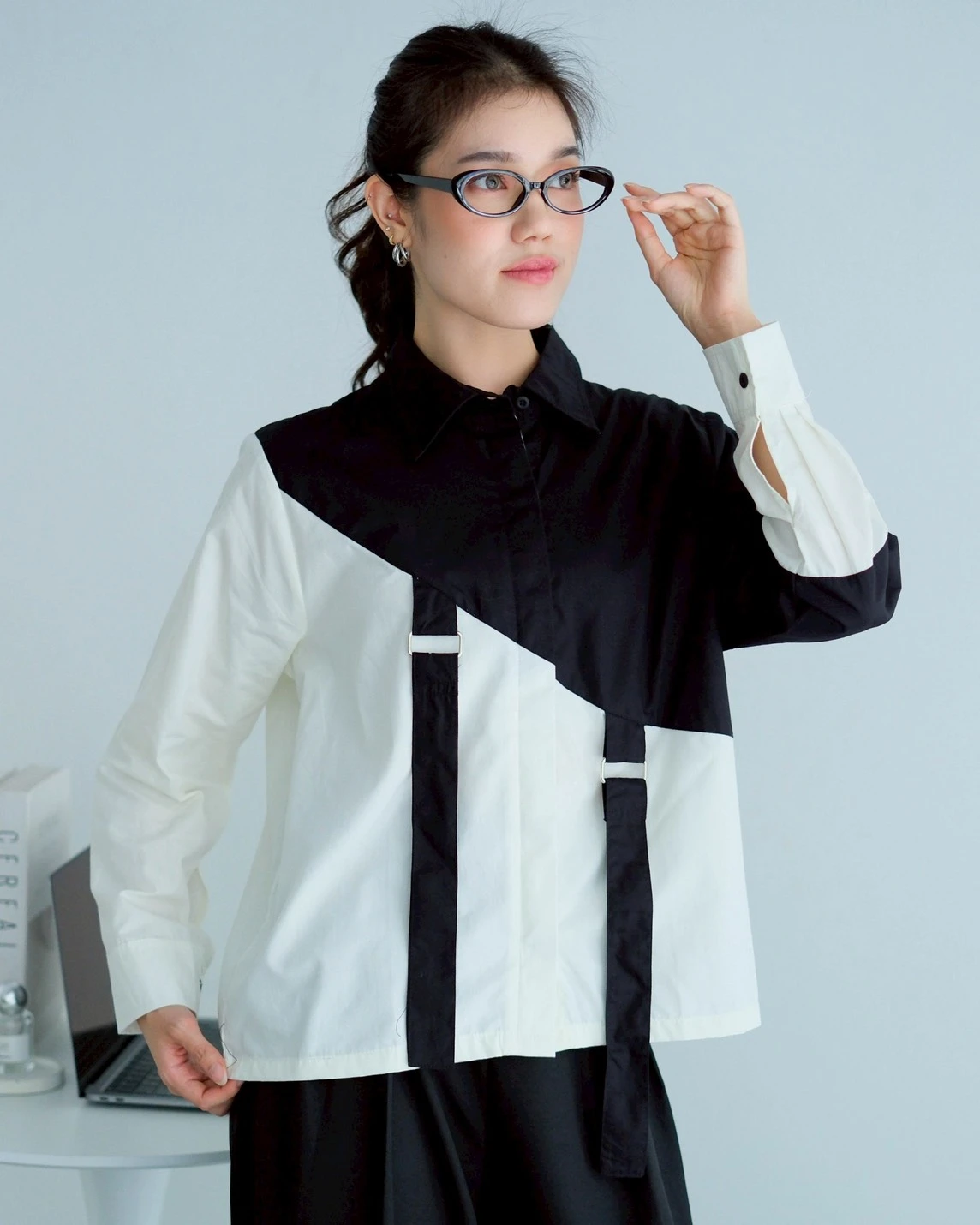 Evelyn Shirt Black-Broken White