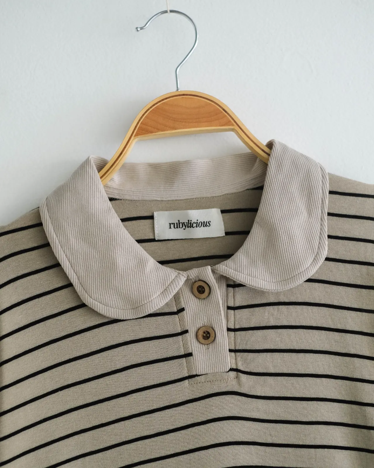 Fera Stripe Longsleeve Cream - Image 4