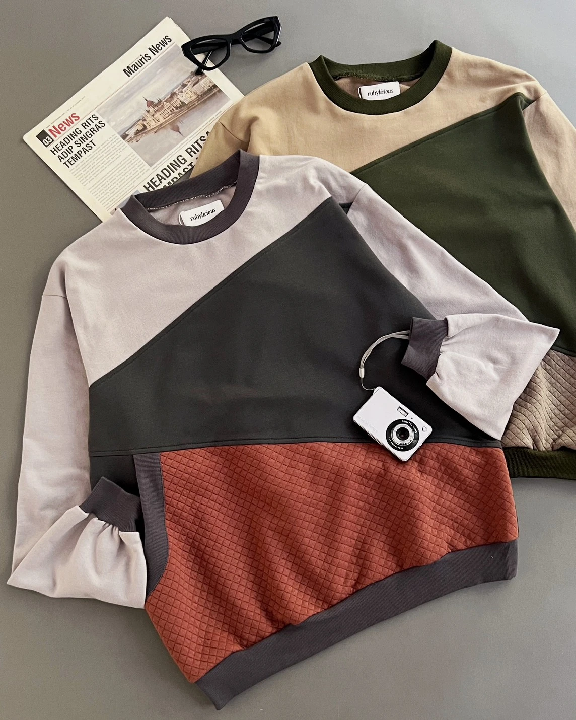 Milo Sweater Dark Grey - Image 3