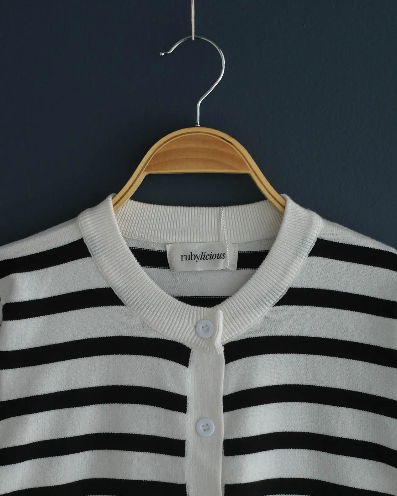 Emera Stripe Cardi Broken White - Image 2