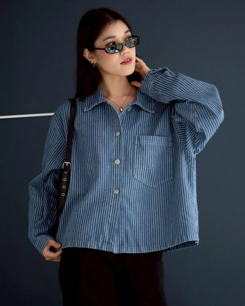 Alternative view of Qahira Denim Jacket Kode 305F Dark Blue