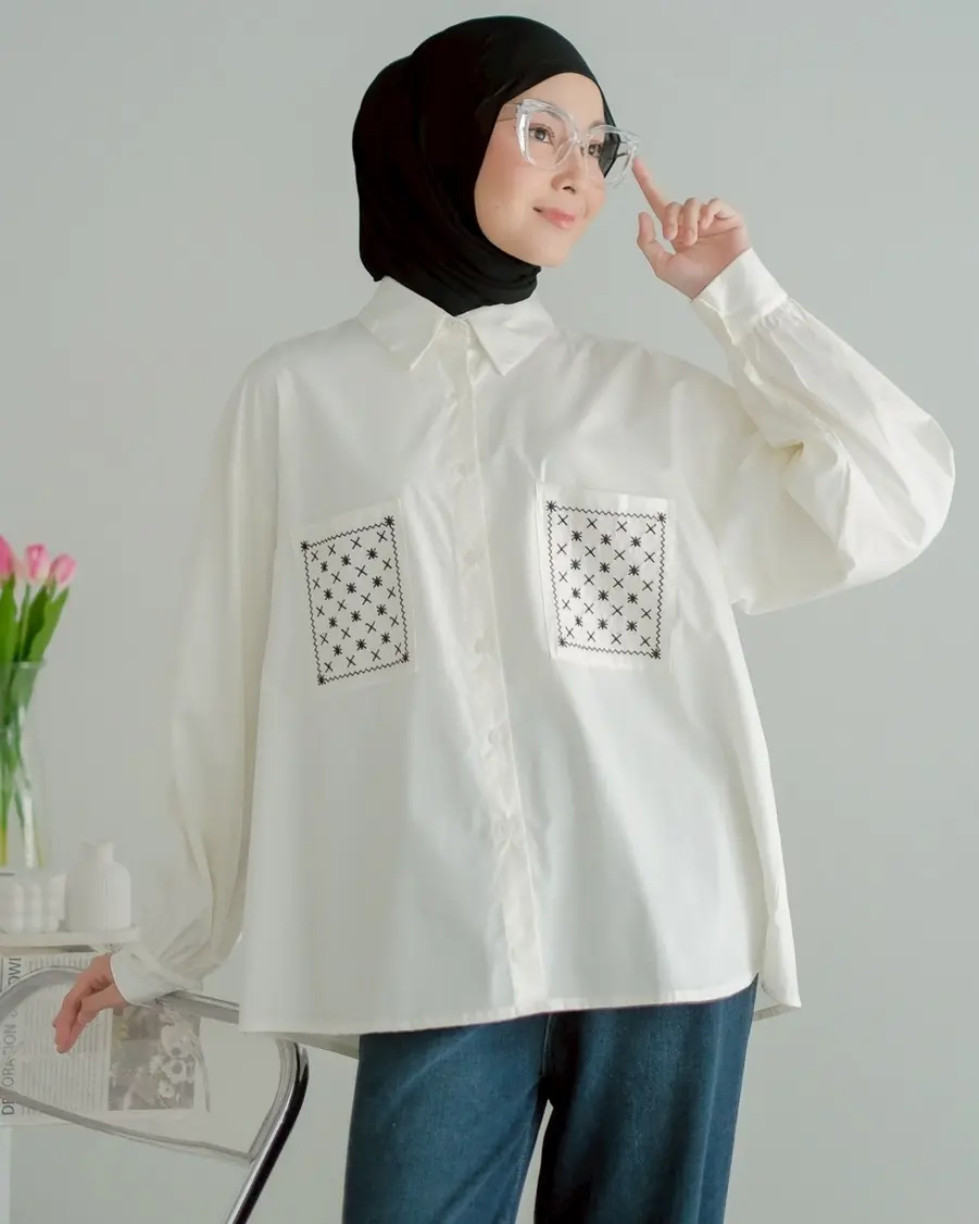 Nivera Shirt Kode 20329 Broken White - Image 3