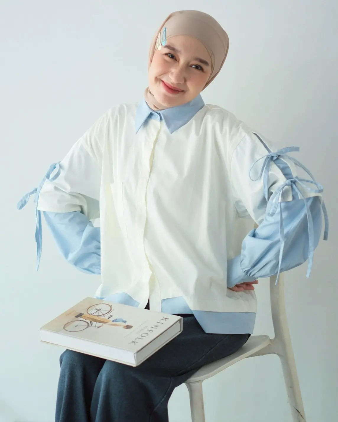 Jinju Shirt Kode 20289 Broken White-Blue