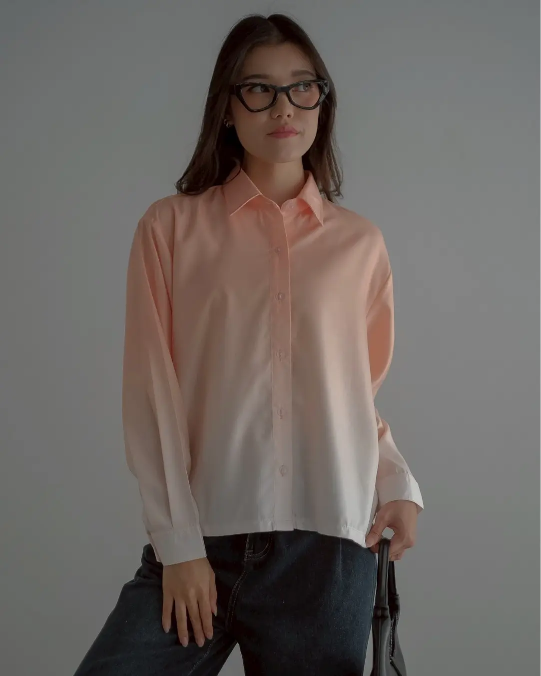 Gradient Shirt Peach - Image 3