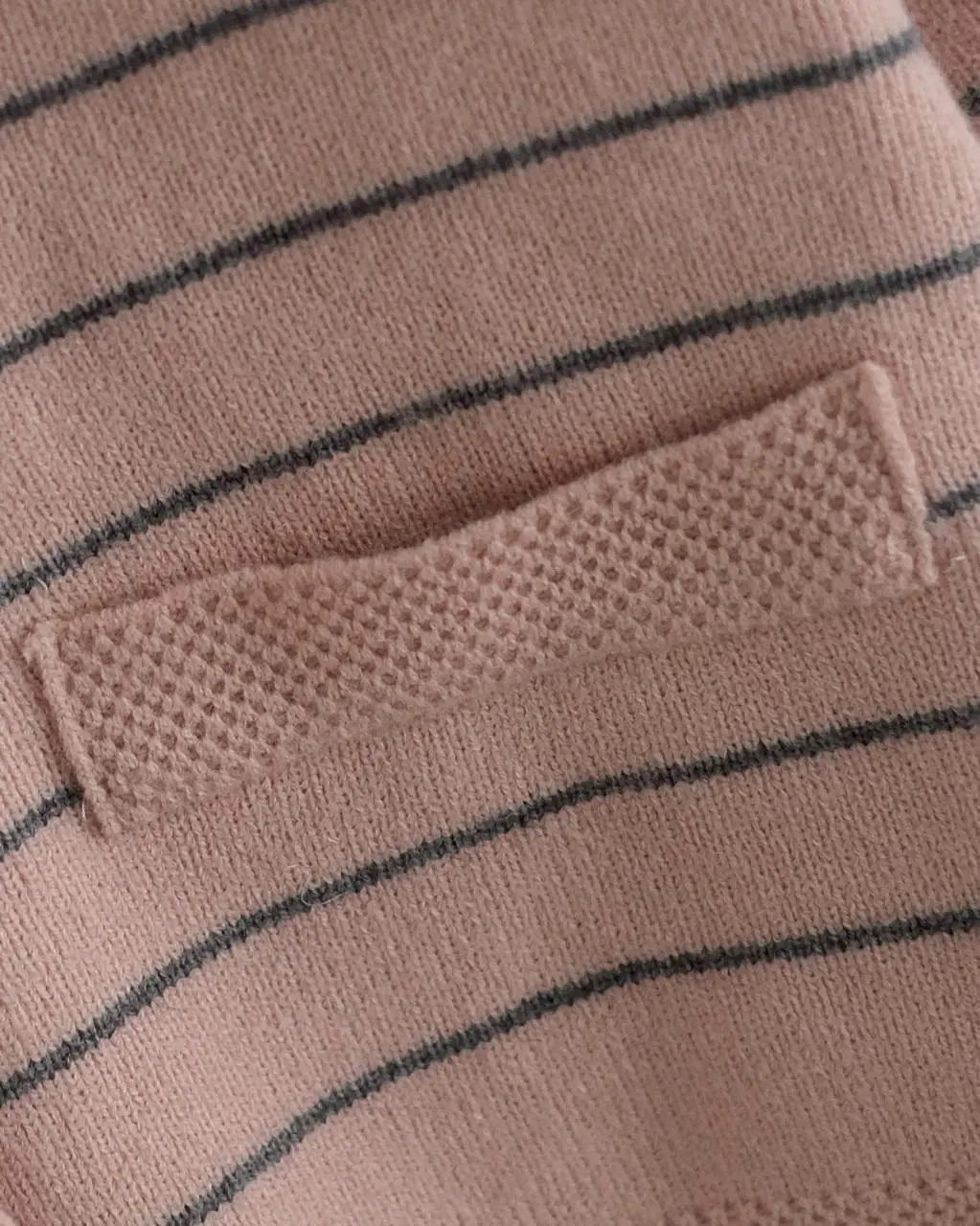 Richika Stripe Cardi Kode 23 Pink - Image 3
