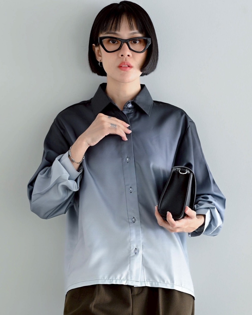 Gradient Shirt Dark Grey - Image 2